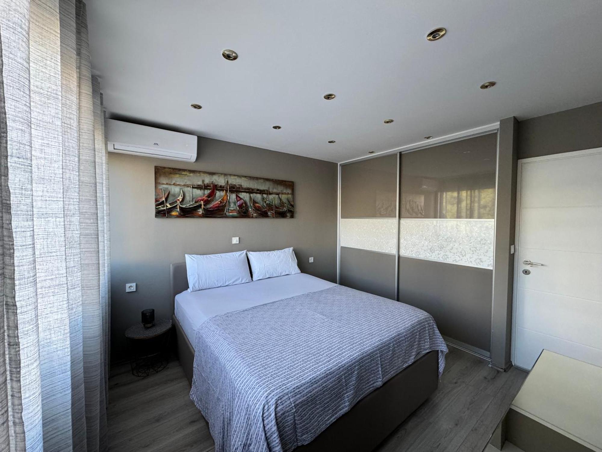 Apartment Astra With Private Parking سبليت المظهر الخارجي الصورة