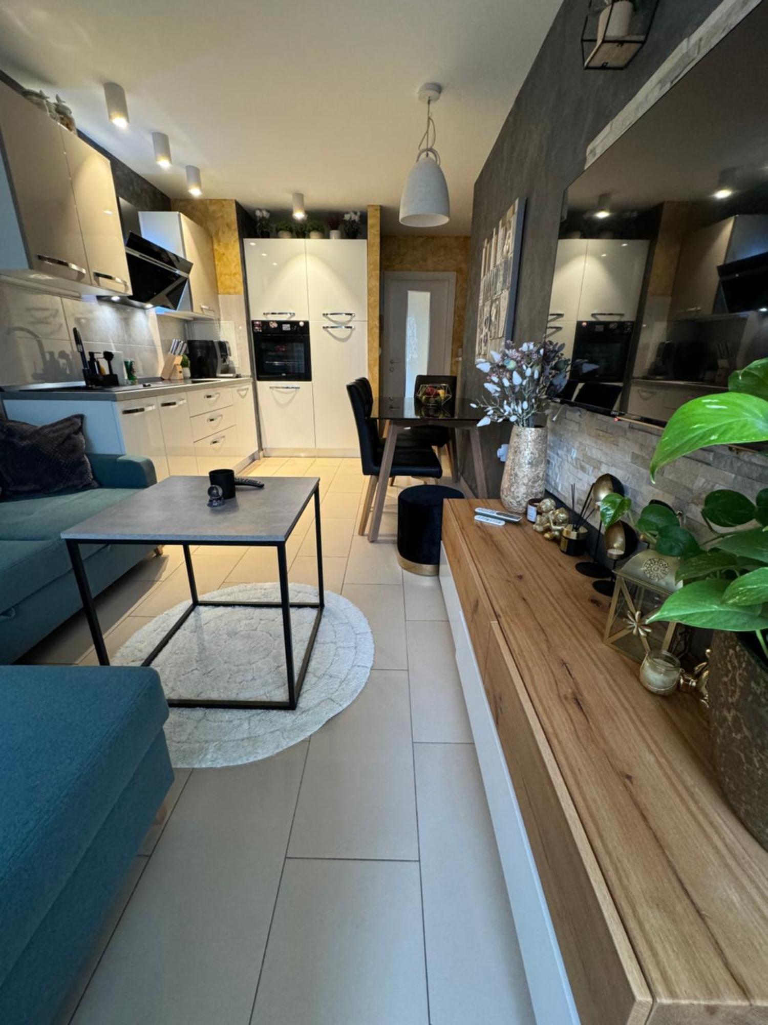 Apartment Astra With Private Parking سبليت المظهر الخارجي الصورة