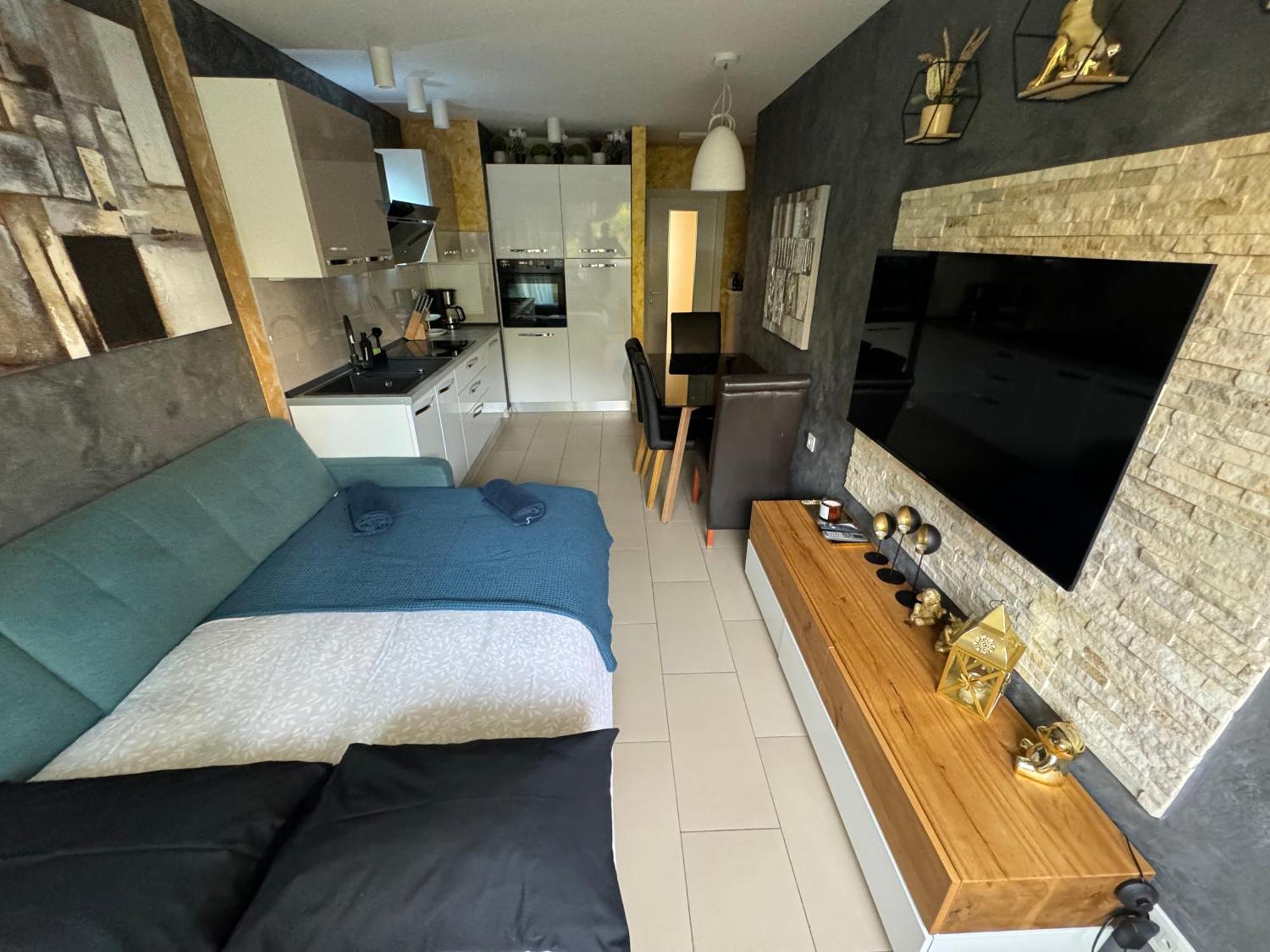 Apartment Astra With Private Parking سبليت المظهر الخارجي الصورة